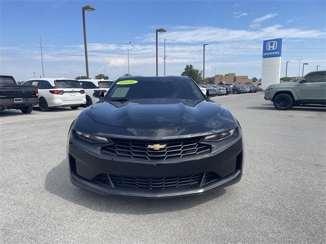 Used 2022 Chevrolet Camaro 1LT with VIN 1G1FB1RX6N0109363 for sale in Jonesboro, AR