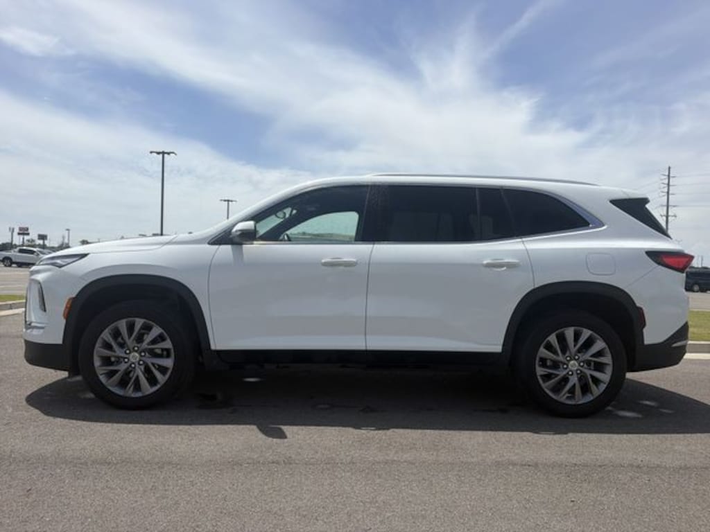 Used 2025 Buick Enclave Preferred SUV