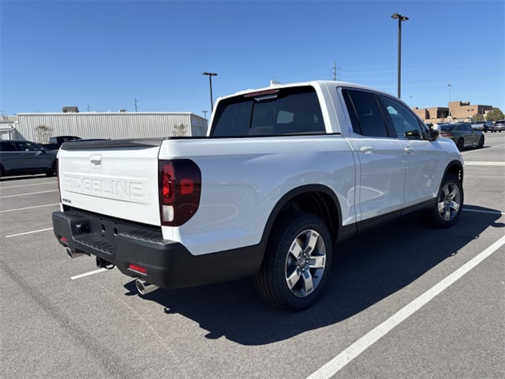 New 2026 Honda Ridgeline RTL Truck Crew Cab