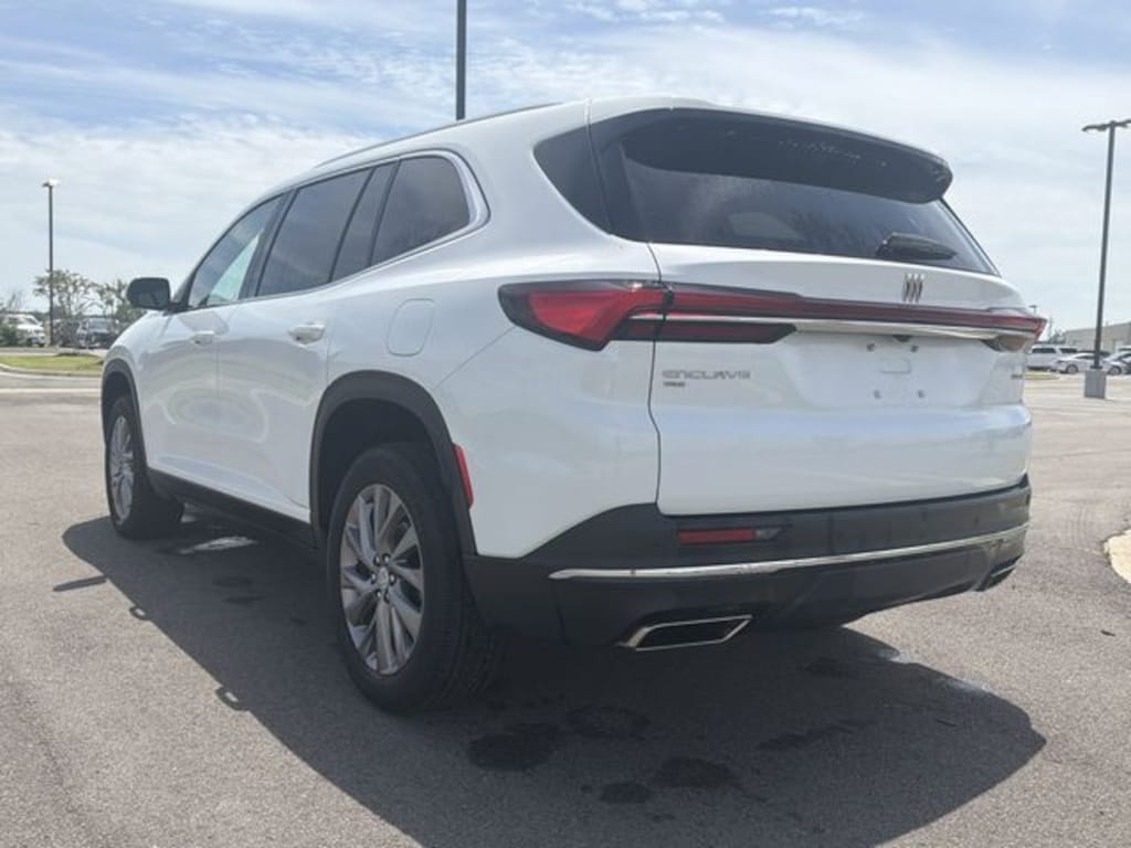 Used 2025 Buick Enclave Preferred SUV