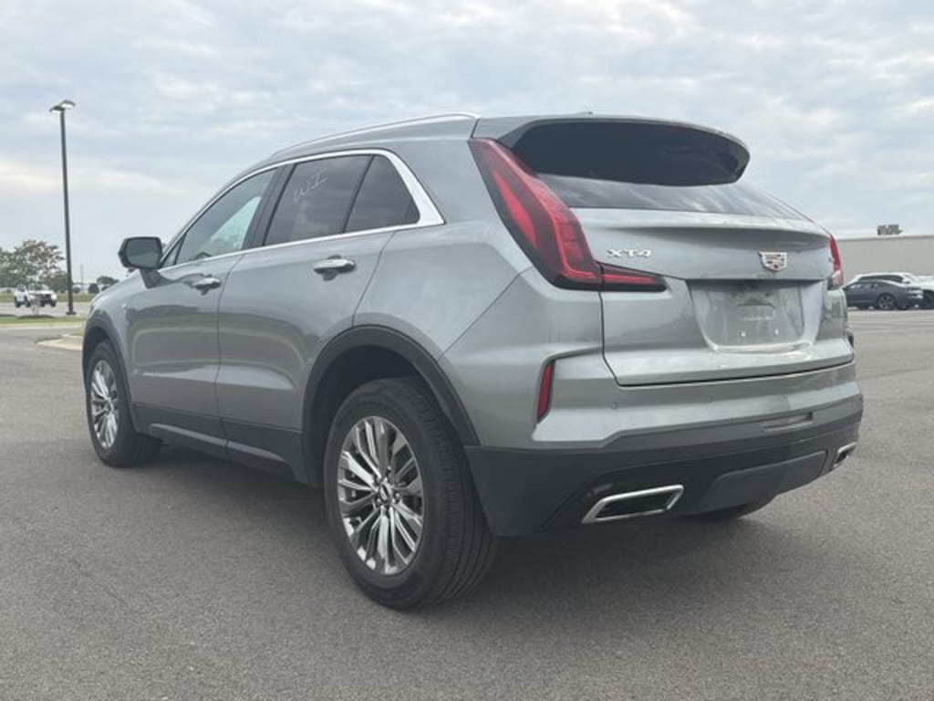 Used 2025 Cadillac XT4 Premium Luxury SUV