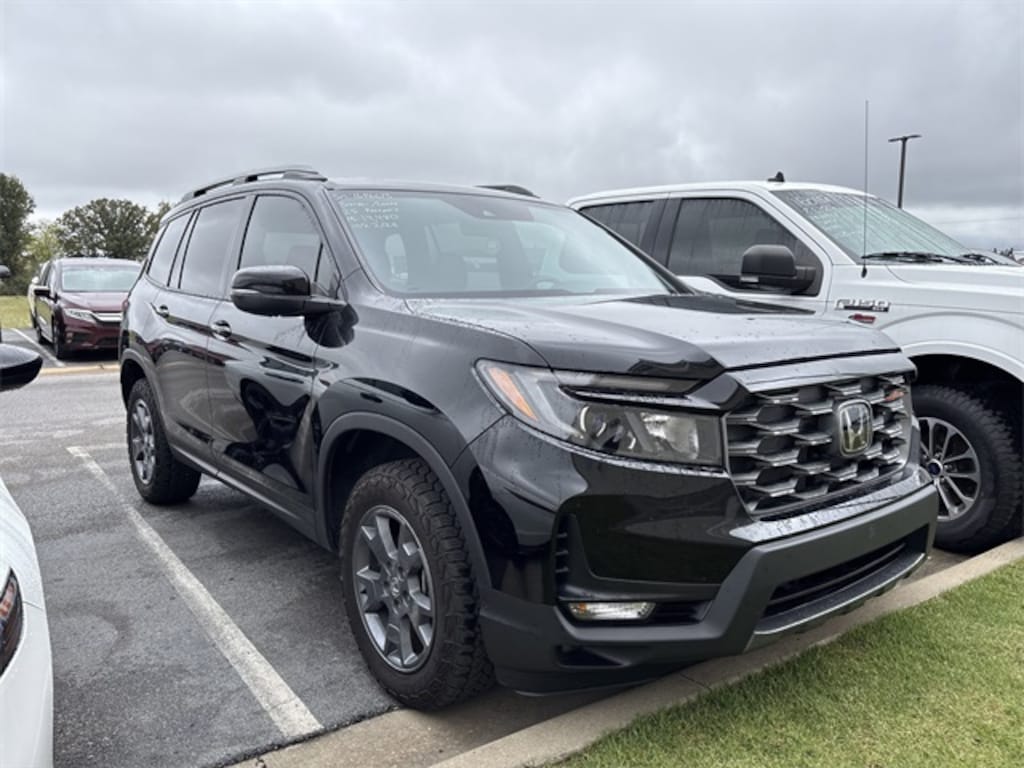 Certified 2025 Honda Passport TrailSport SUV