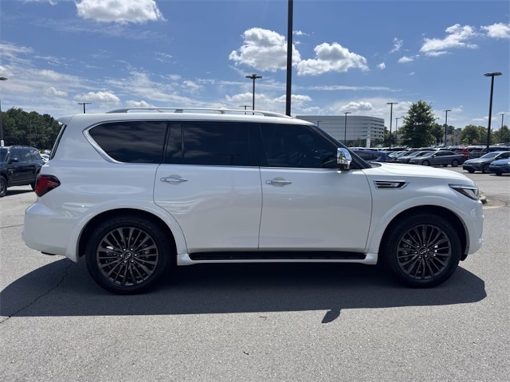 Used 2023 INFINITI QX80 Sensory SUV