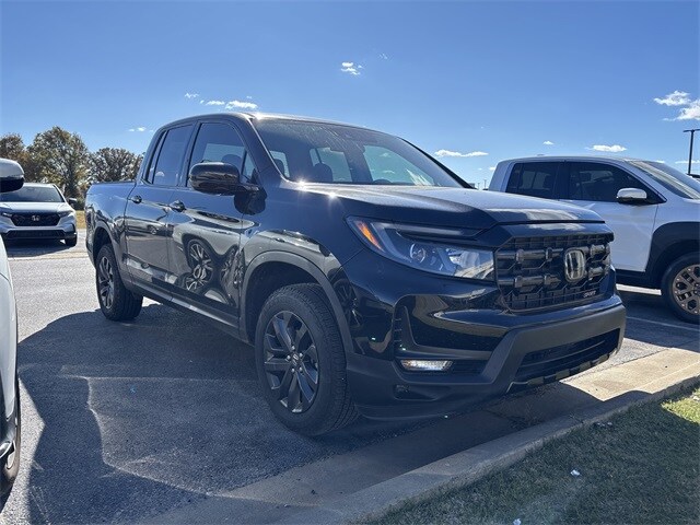 2025 Honda Ridgeline Sport photo 4