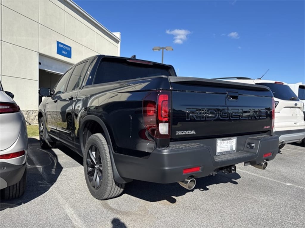 Certified 2025 Honda Ridgeline Sport Truck