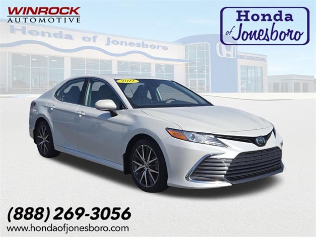 Used 2022 Toyota Camry XLE Sedan
