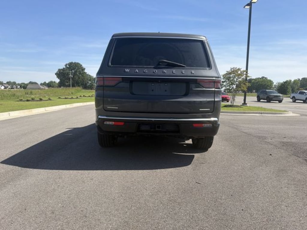 Used 2022 Jeep Wagoneer Series II SUV