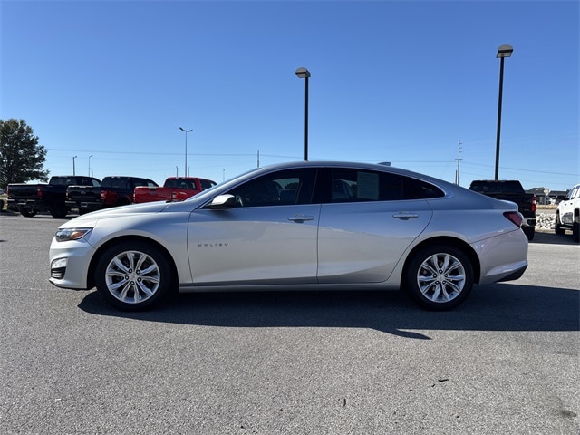 Used 2022 Chevrolet Malibu 1LT with VIN 1G1ZD5ST0NF121883 for sale in Jonesboro, AR