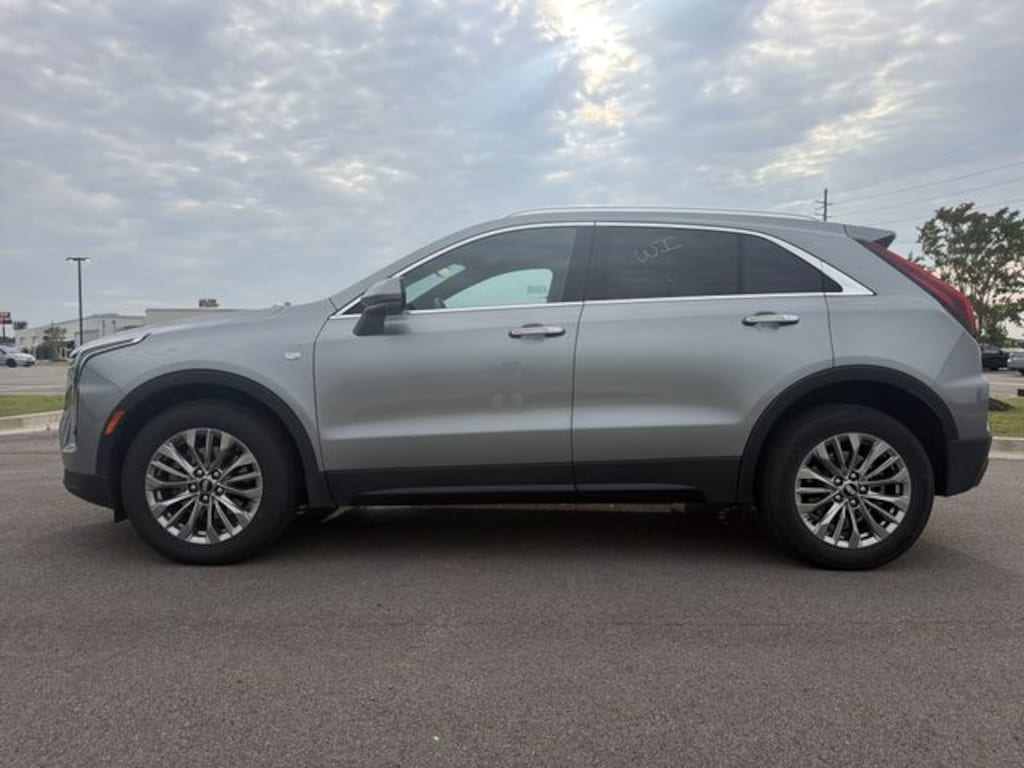 Used 2025 Cadillac XT4 Premium Luxury SUV