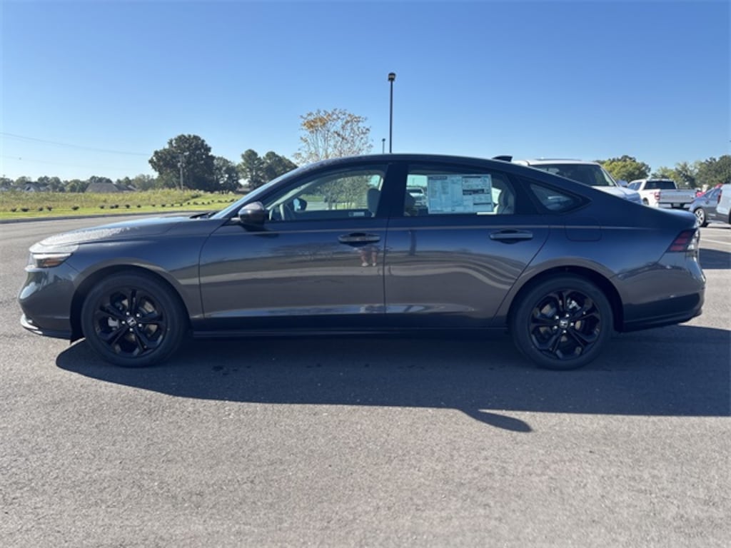 New 2025 Honda Accord SE Sedan