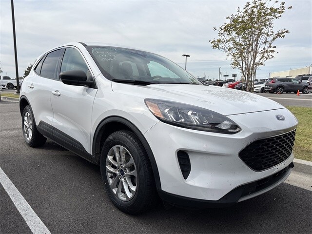 2022 Ford Escape SE photo 4