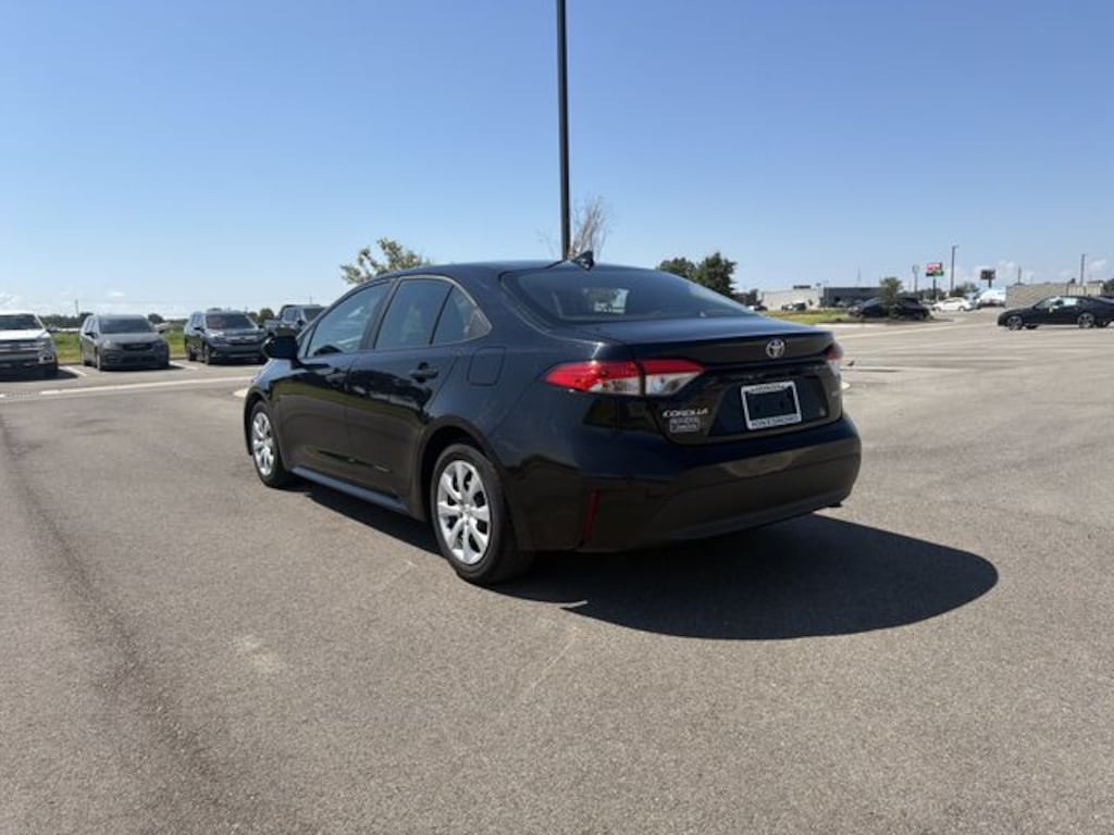 Used 2024 Toyota Corolla LE Sedan