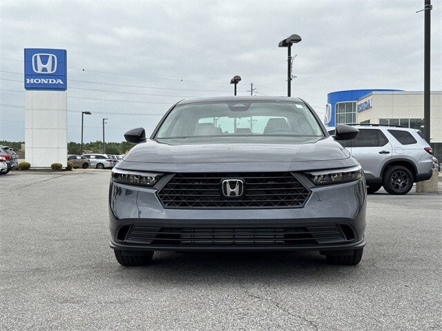 2025 Honda Accord SE photo 2