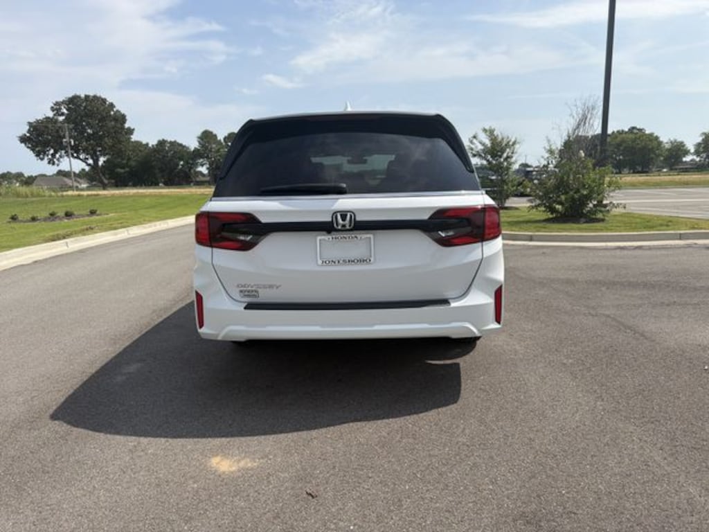 New 2026 Honda Odyssey EX-L Minivan/Van