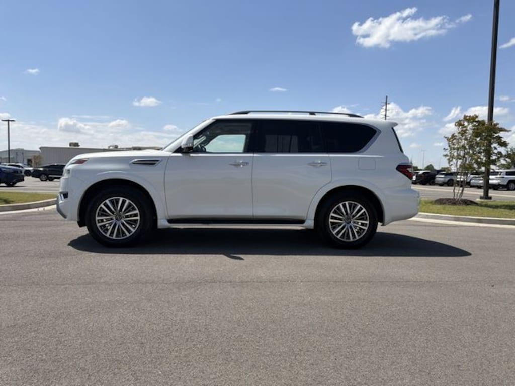 Used 2023 Nissan Armada SL SUV
