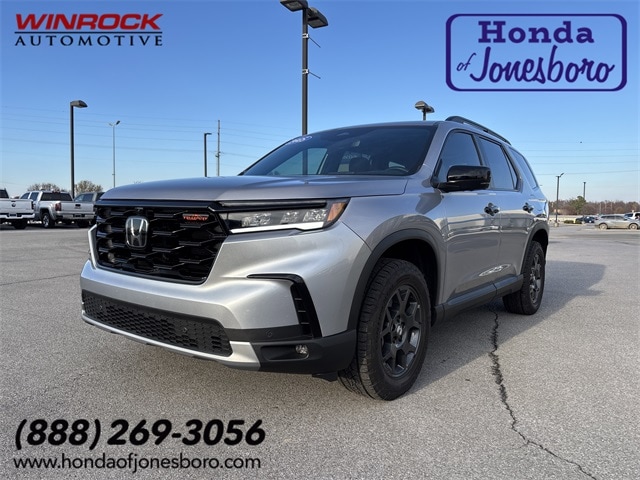 2025 Honda Pilot TrailSport's photo