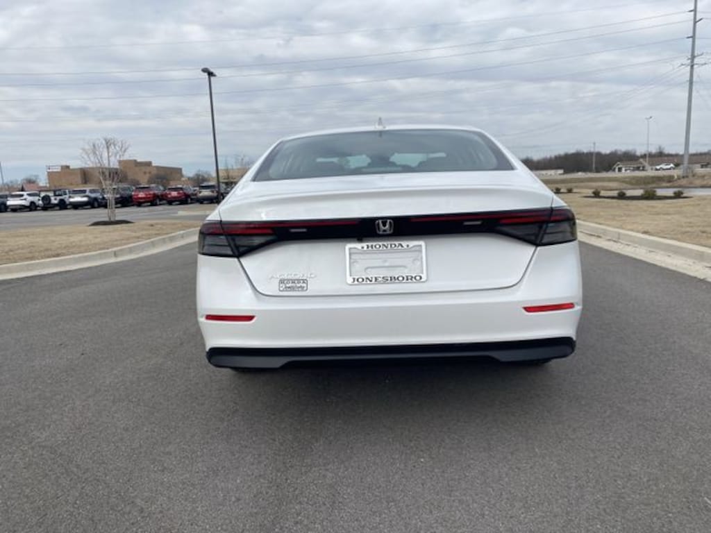 New 2025 Honda Accord LX Sedan