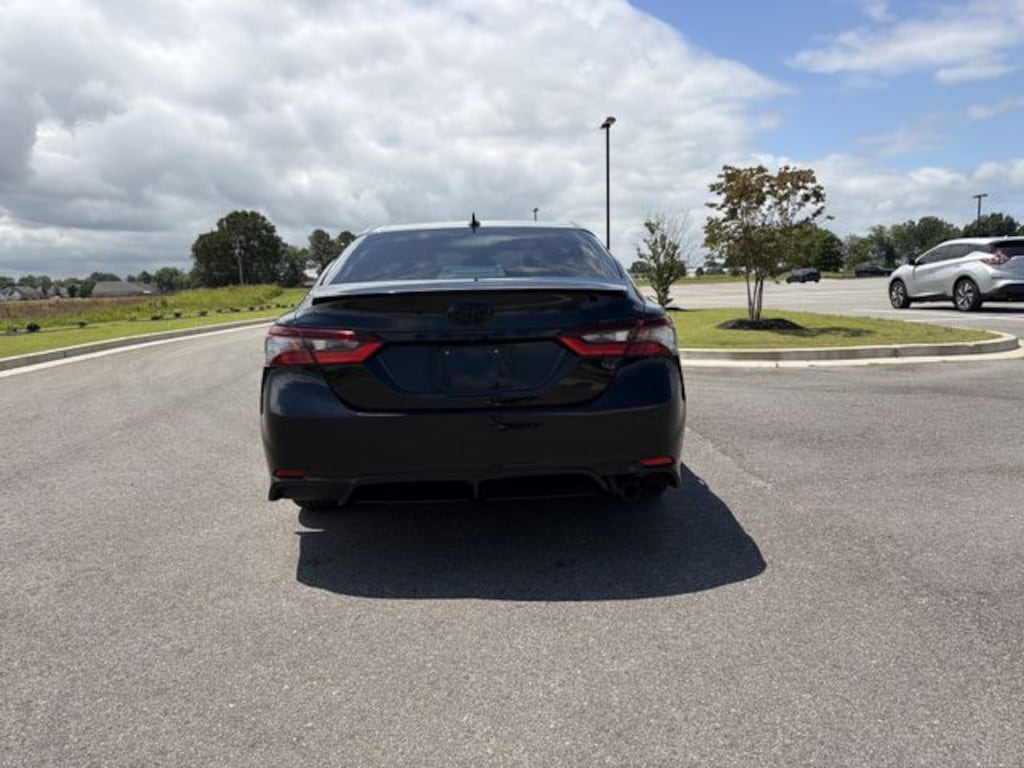 Used 2023 Toyota Camry SE Sedan