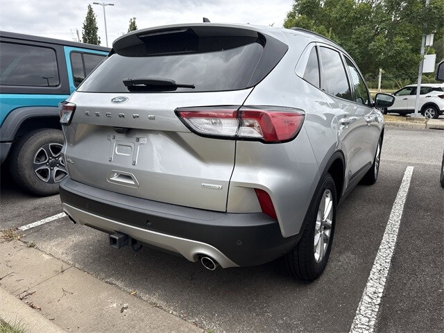 2020 Ford Escape SEL photo 4