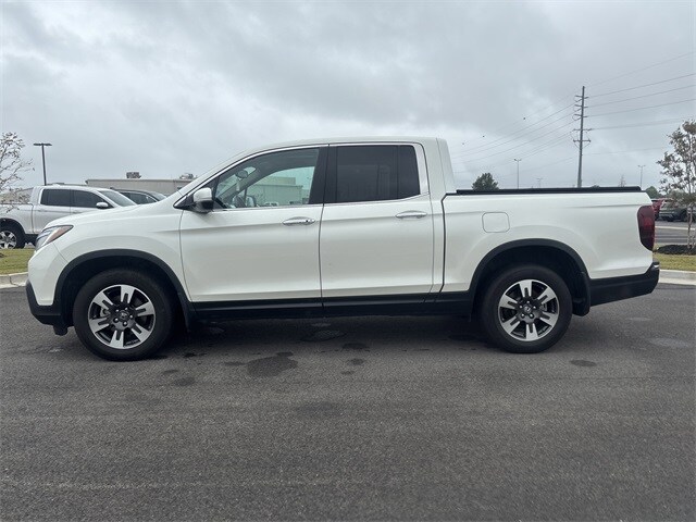 2019 Honda Ridgeline RTL-E photo 2