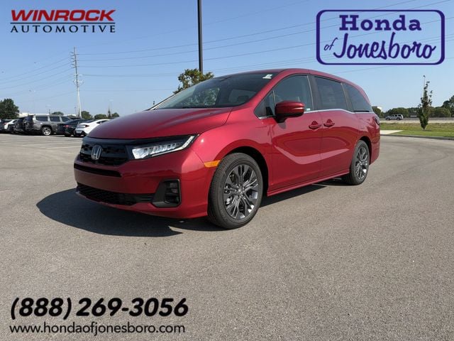 2026 Honda Odyssey Touring's photo