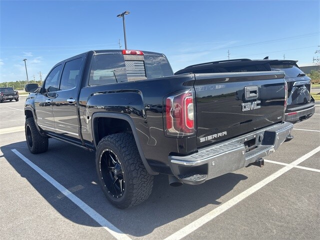 2017 Gmc Sierra 1500 SLT photo 3