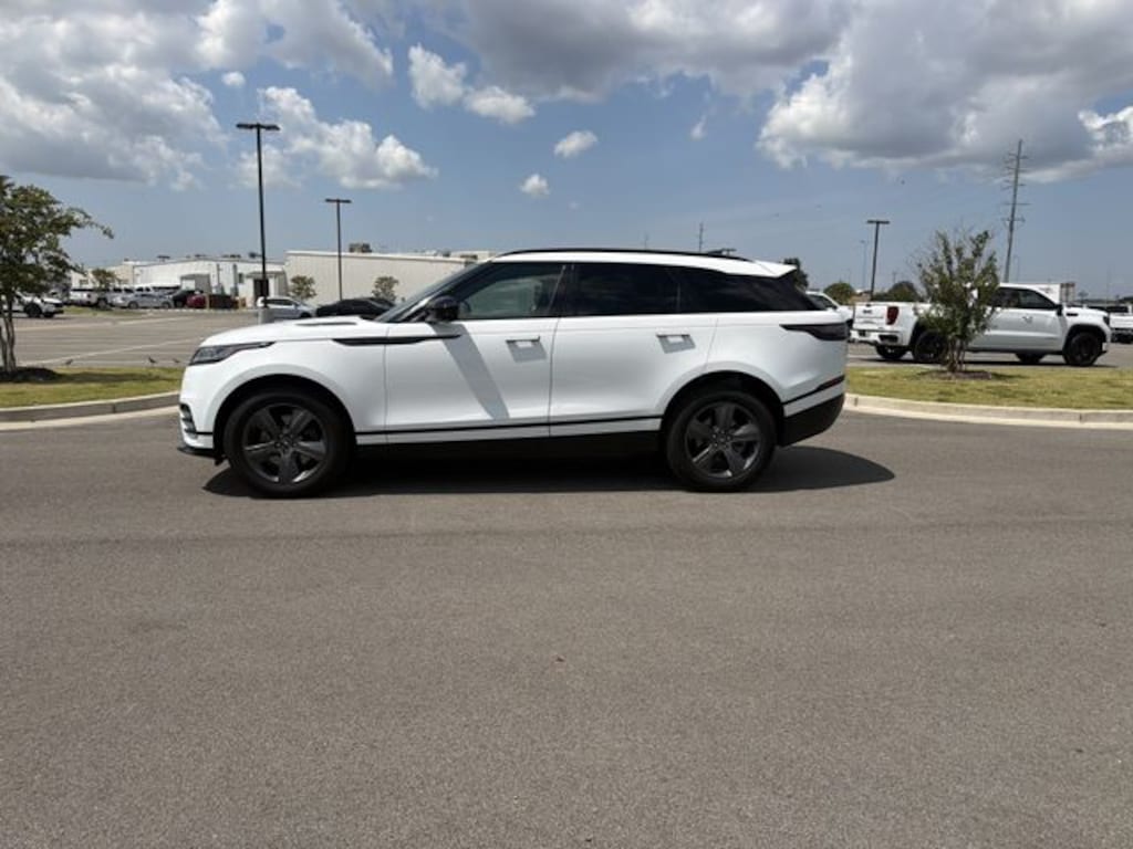 Used 2025 Land Rover Range Rover Velar Dynamic SE SUV