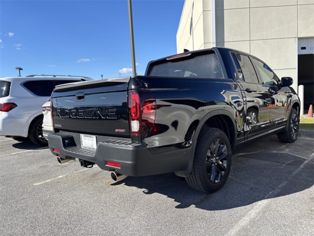 Certified 2025 Honda Ridgeline Sport Truck