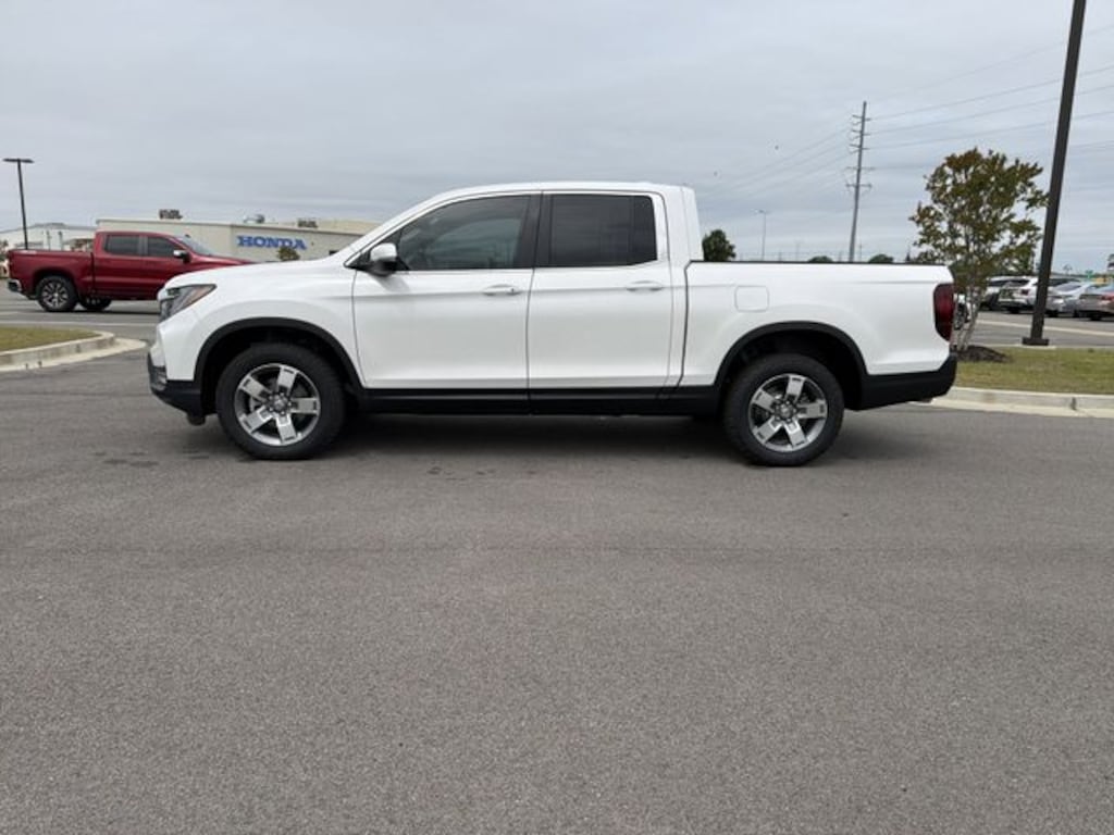 New 2026 Honda Ridgeline RTL Truck Crew Cab