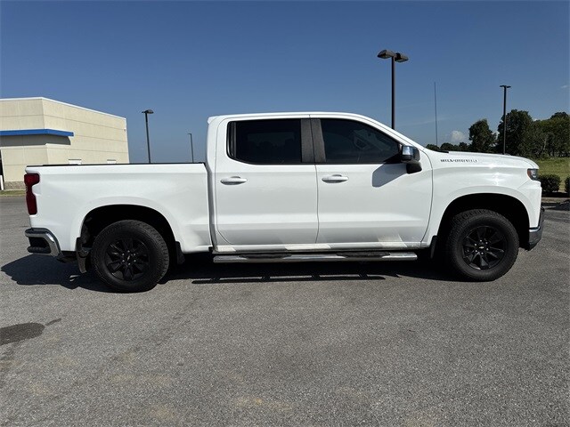2020 Chevrolet Silverado 1500 LT photo 4