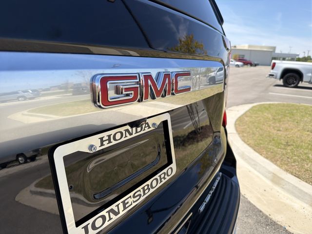 2024 GMC Yukon Denali - Photo 41