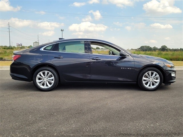 2022 Chevrolet Malibu 1LT photo 4