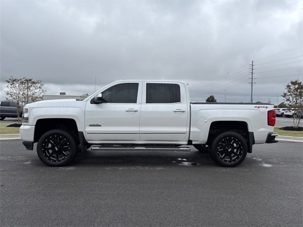 Used 2017 Chevrolet Silverado 1500 High Country Truck