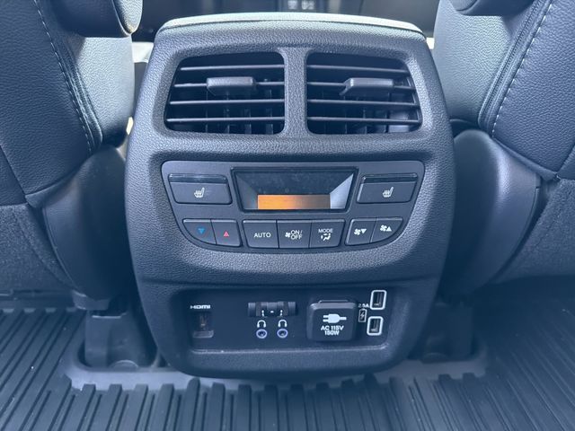 2022 Honda Pilot Touring - Photo 25
