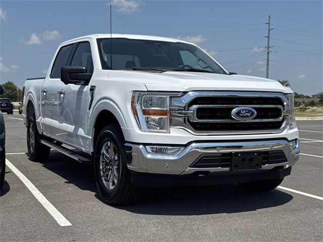 2022 Ford F-150 XLT photo 2