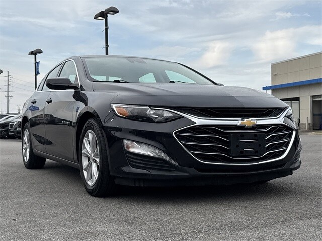 2022 Chevrolet Malibu 1LT photo 3