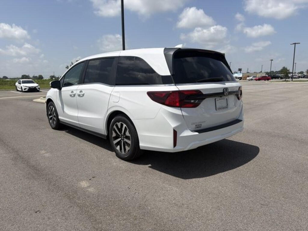 New 2026 Honda Odyssey EX-L Van Passenger