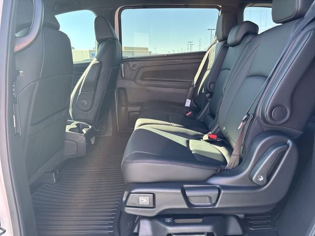 2026 Honda Odyssey Sport L - Photo 13