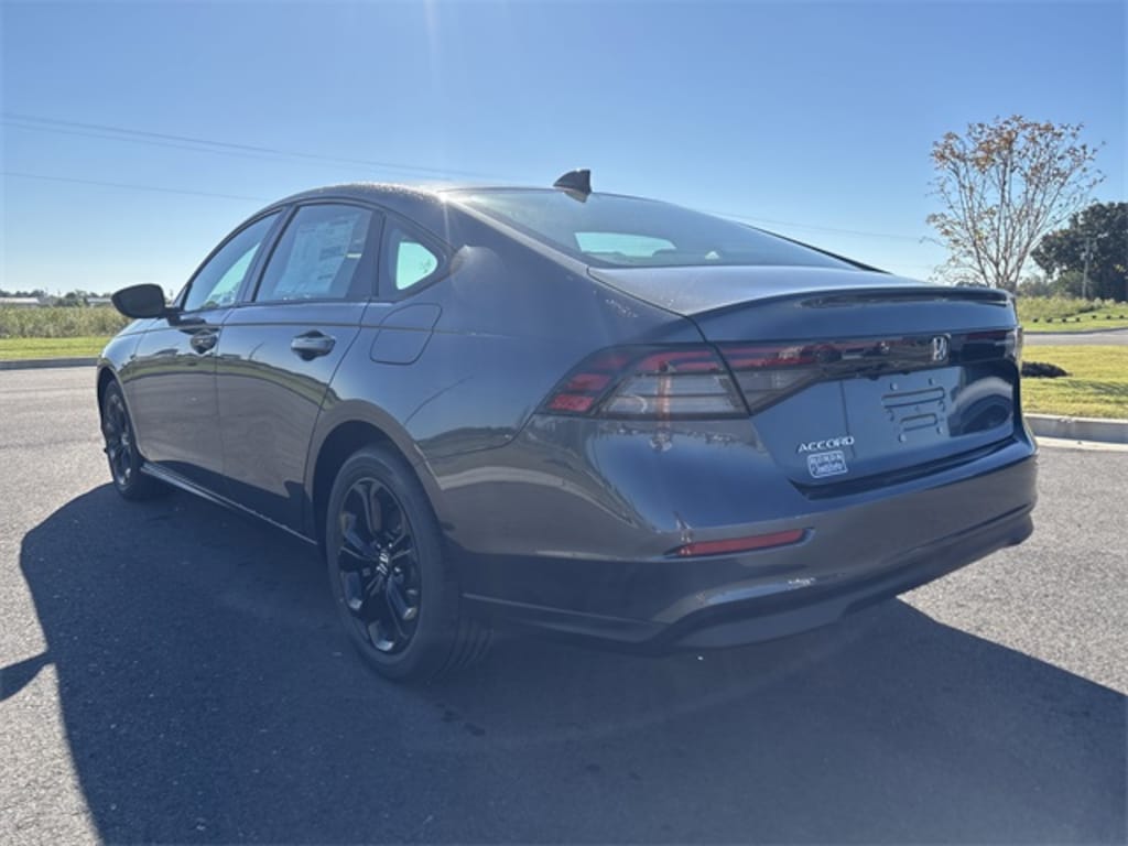 New 2025 Honda Accord SE Sedan