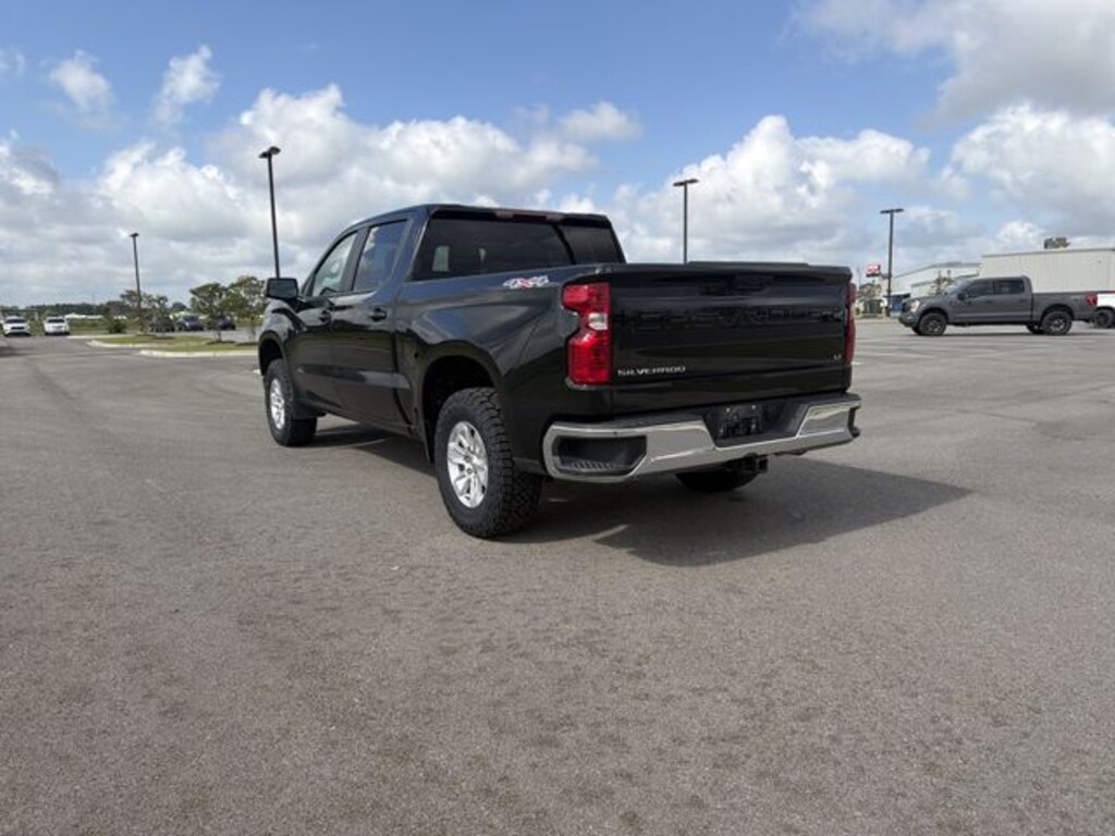 Used 2025 Chevrolet Silverado 1500 LT Truck