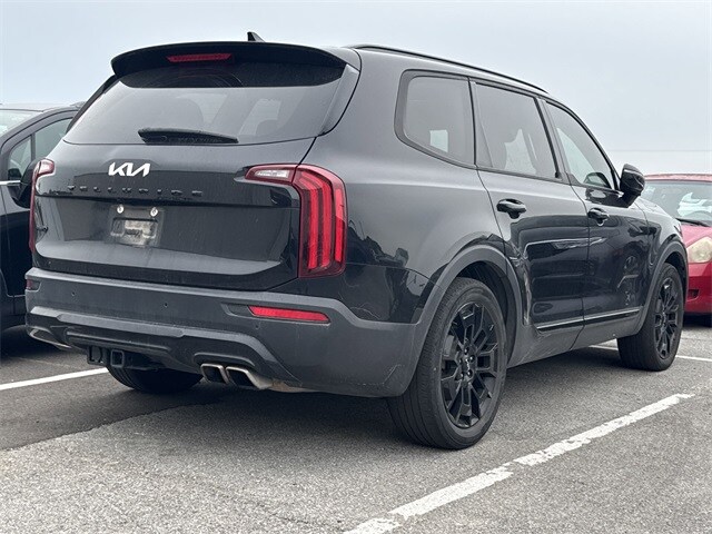 2022 Kia Telluride SX photo 3
