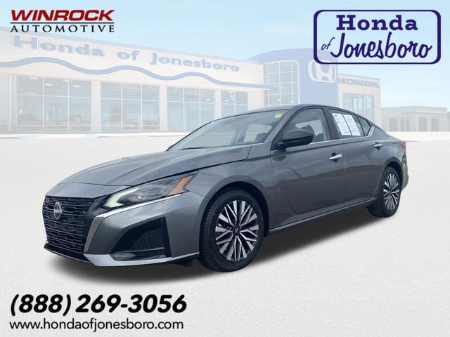 2024 Nissan Altima SV