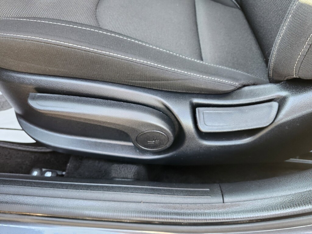2023 Kia Forte LXS photo 8