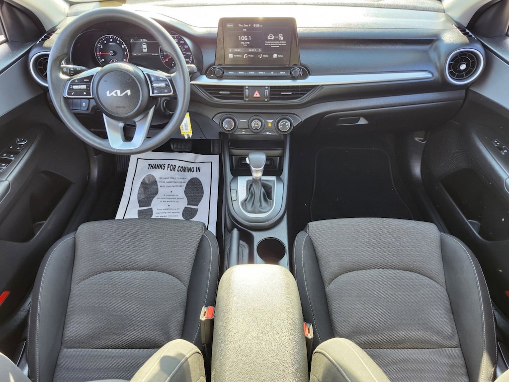 2023 Kia Forte LXS photo 11