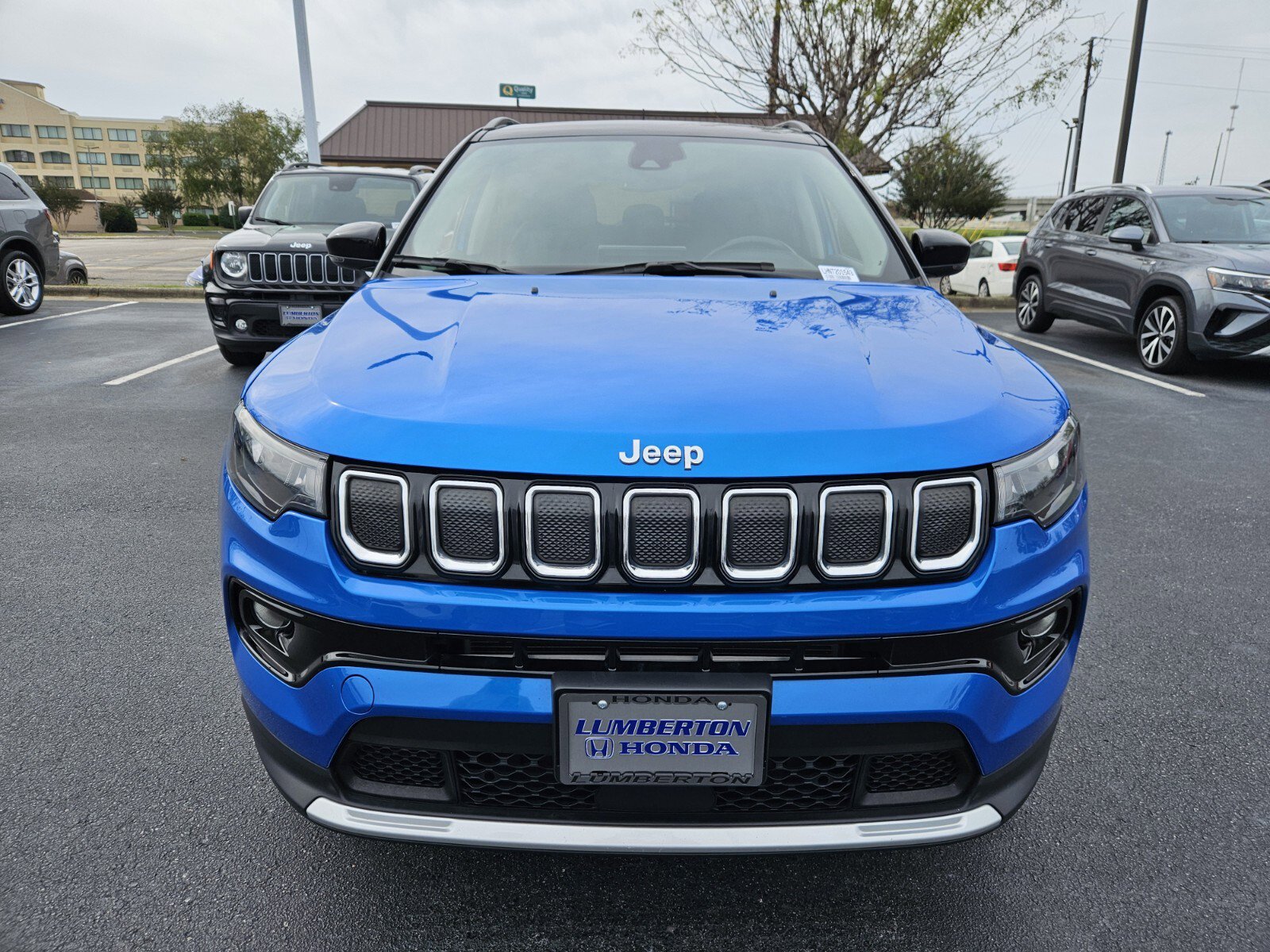 2022 Jeep Compass Limited photo 2