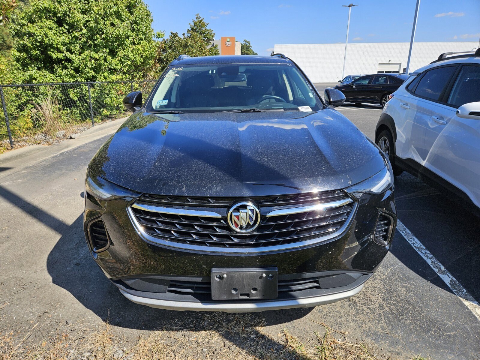 2023 Buick Envision Essence photo 2
