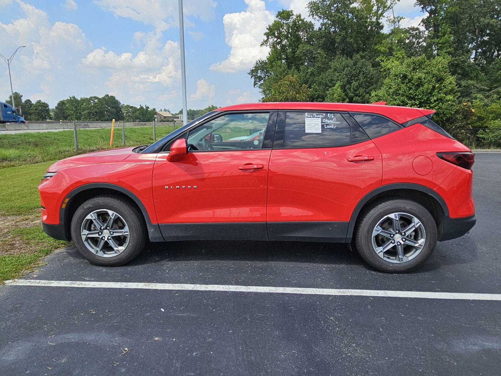 2023 Chevrolet Blazer 2LT photo 3