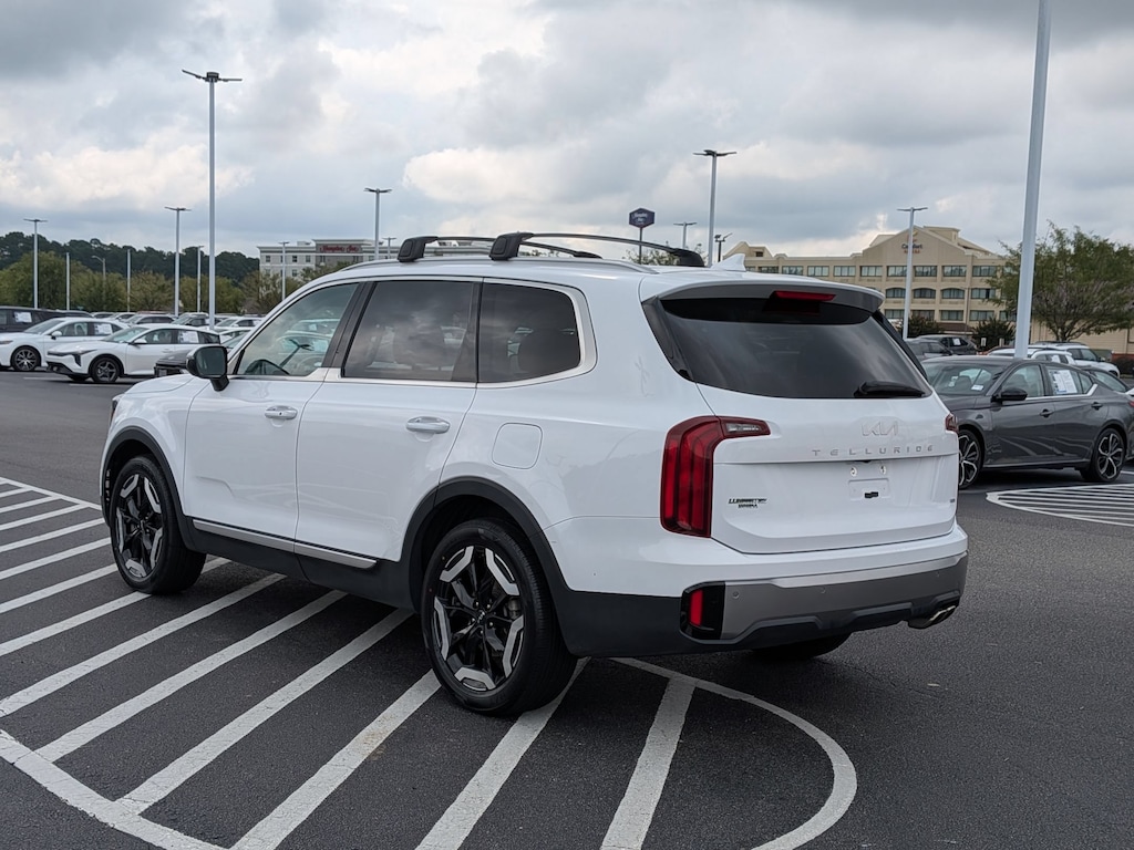 Used 2025 Kia Telluride S SUV