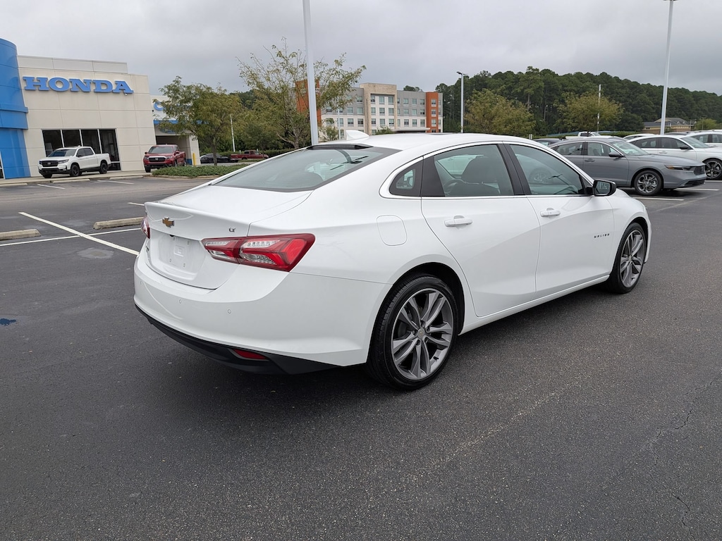 Used 2024 Chevrolet Malibu 2LT Sedan