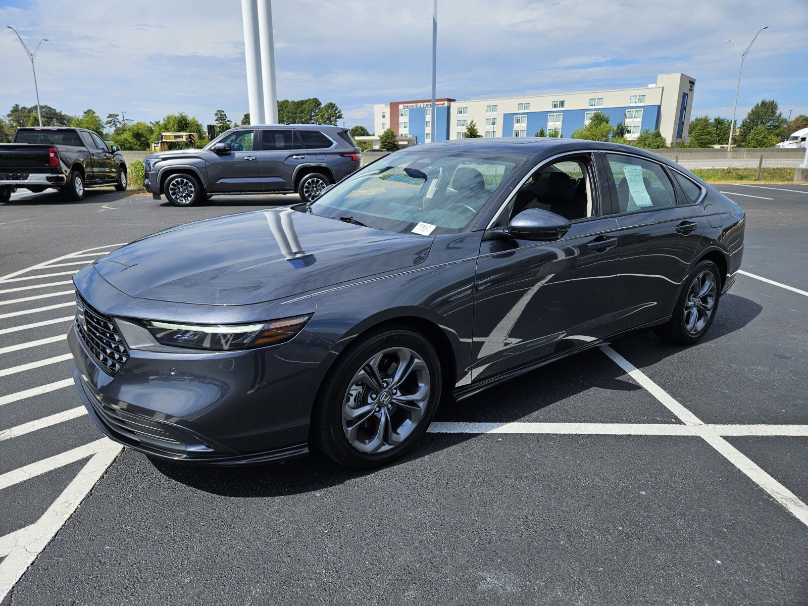2023 Honda Accord Hybrid EX-L photo 3